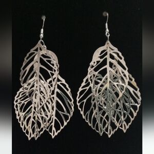 Silver Leaf Dangle Earrings